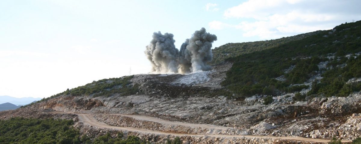 Wholesale Manganese Mine 1